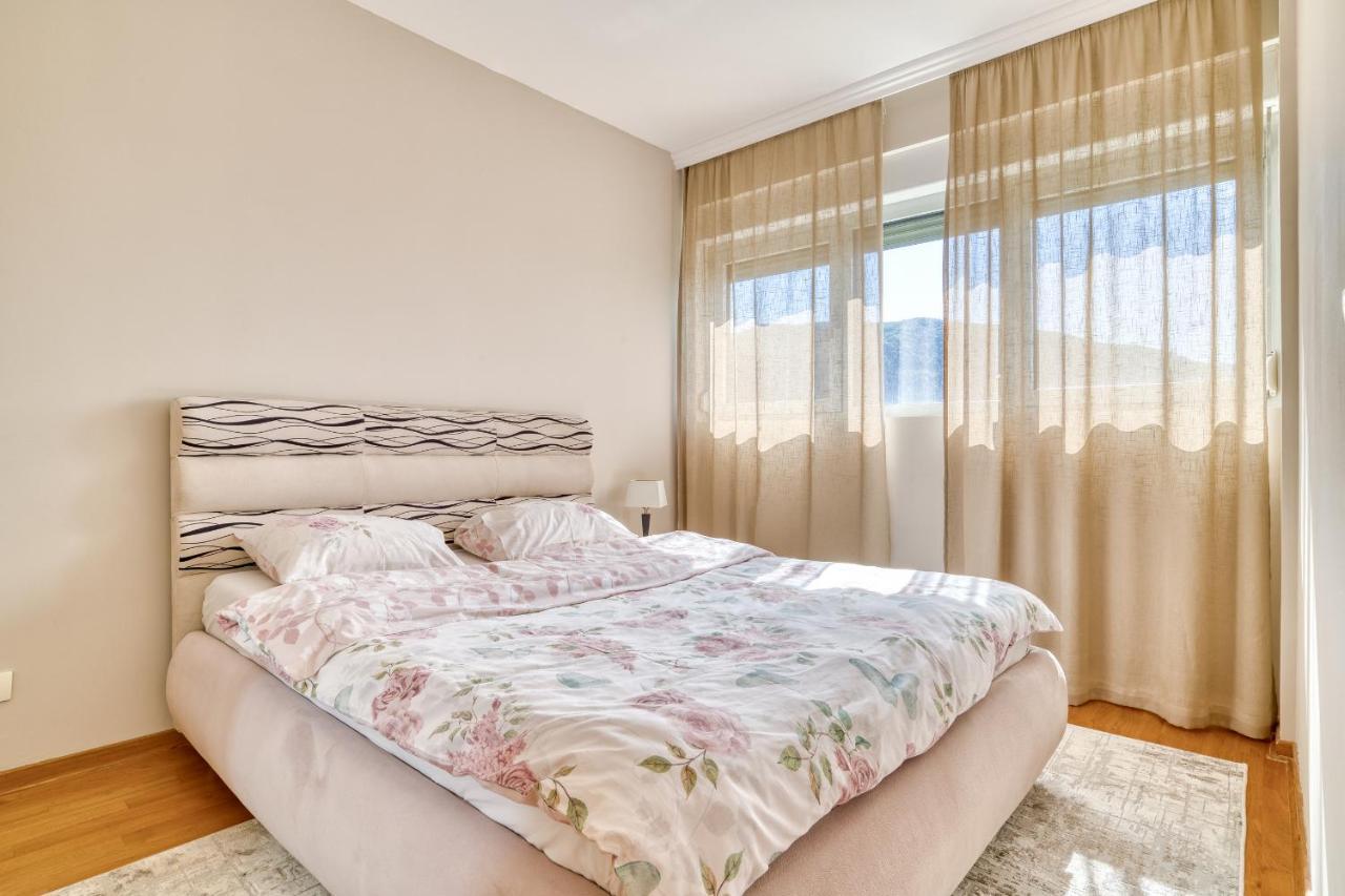 Sea View Apartments In Budva Exterior photo
