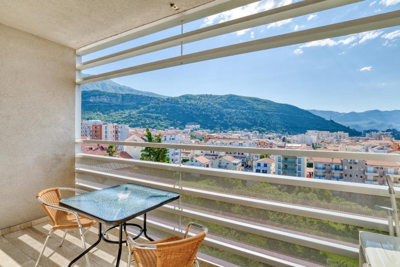 Sea View Apartments In Budva Exterior photo